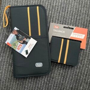 Lug Fog Scout Travel wallet with matching Tailback pocket Wallet NWT